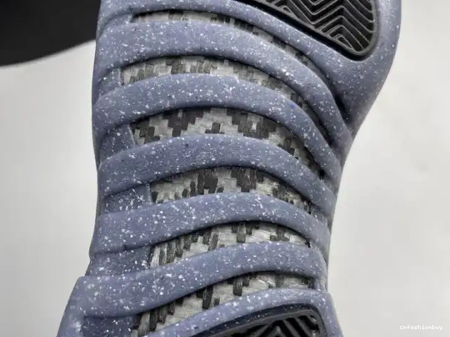 DC1062-006 Black Air Utility Jordan 12 0606